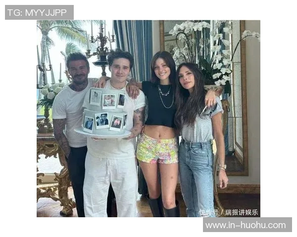 小贝维多利亚为长子庆生引争议网友称其行为像作秀